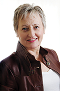 Carolyn Schur
